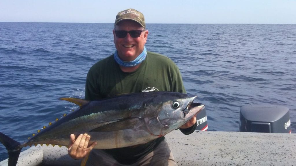 nice size tuna caught inshore fishing the tuna coast with el rio negro